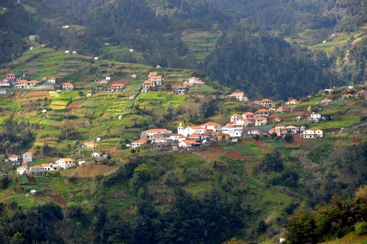 Casa Pico Ruivo Caldeirao Verde Madeira Сантана Екстер'єр фото